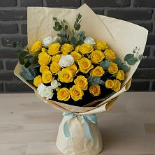 Букет цветов из:  Розы в Заречный