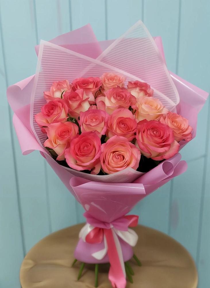 Букет 15 Розовых роз Равель в Заречный