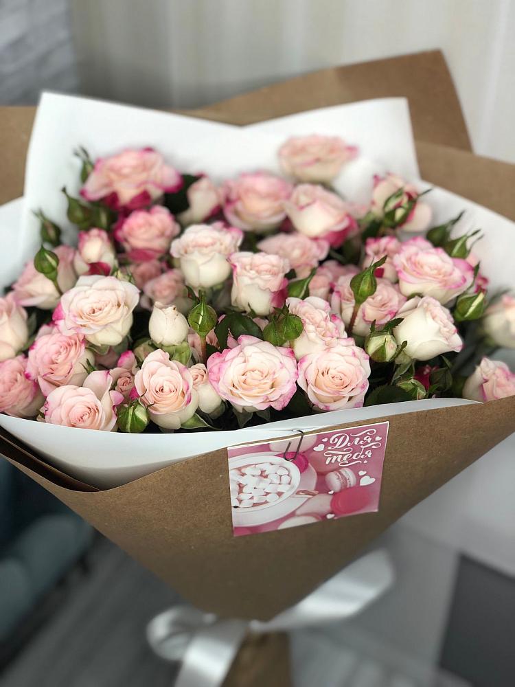 Букет цветов из: Розы в Заречный