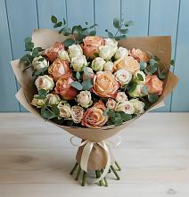 Букет цветов из:  Альстромерии и Розы #REPLACE_PRED# Заречный